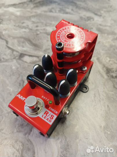 Гитарная педаль amt bricks