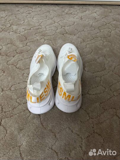 Кроссовки мужские 43 размера