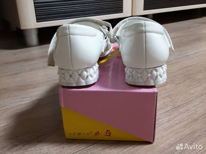 Туфельки для девочки