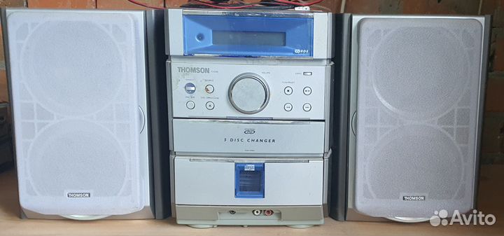 Музыкальный центр