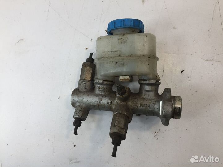 Nissan almera Главный тормозной цилиндр