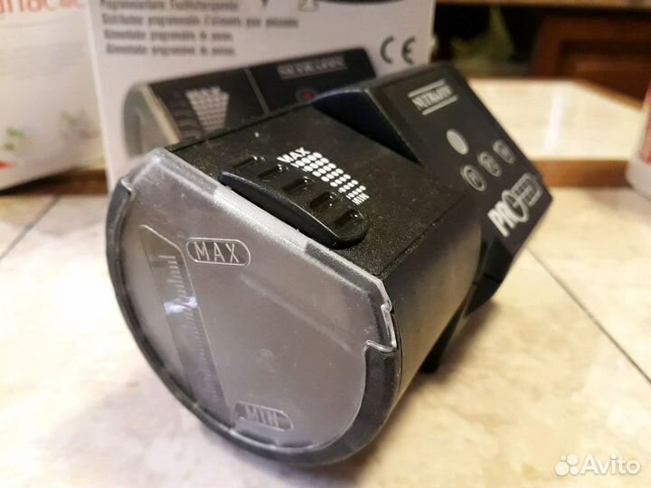 Автоматическая кормушка для рыб