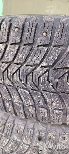 Michelin X-Ice North 3 215/50 R17