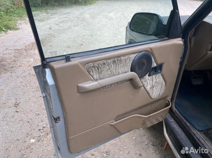 Дверные обшивки Land Rover Discovery 1