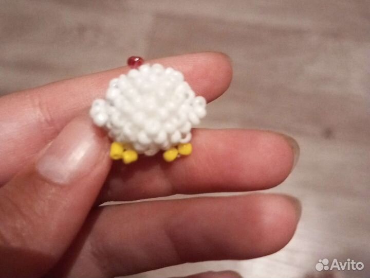 Амигуруми из бисера курочка