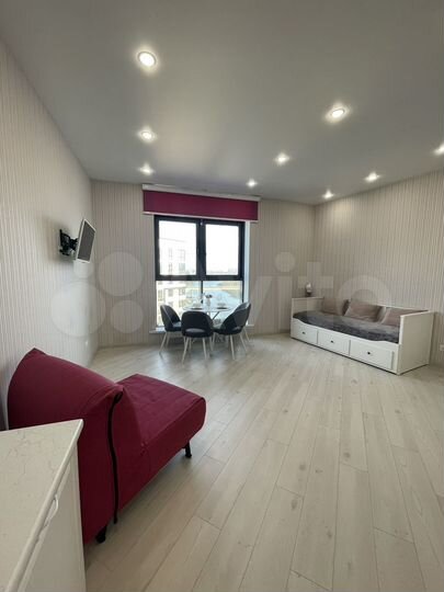 Квартира-студия, 39 м², 18/19 эт.