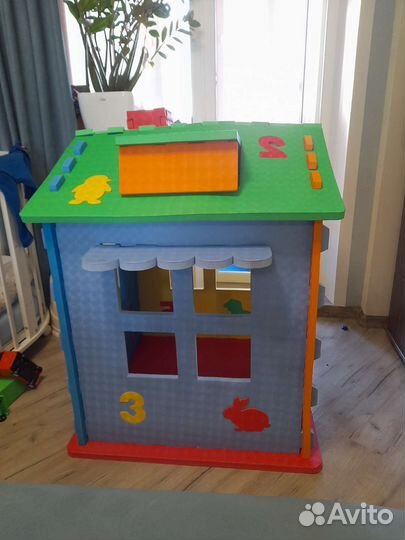 Игрушка Домик