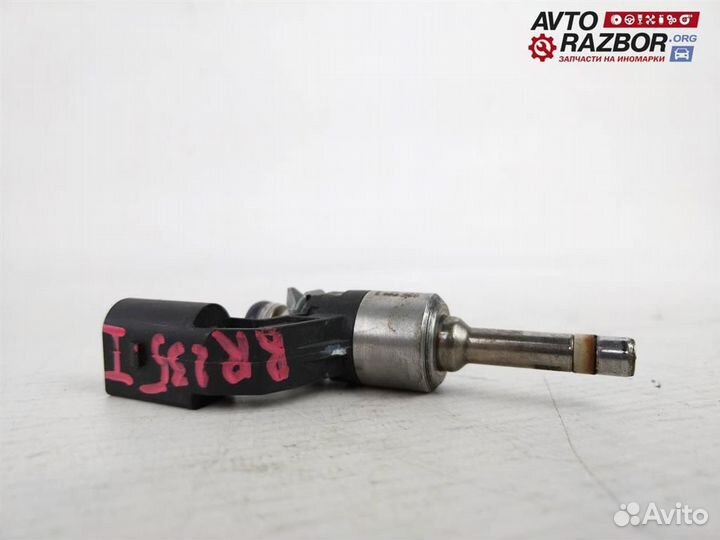 Форсунка инжекторная электрическая Audi A1 2010