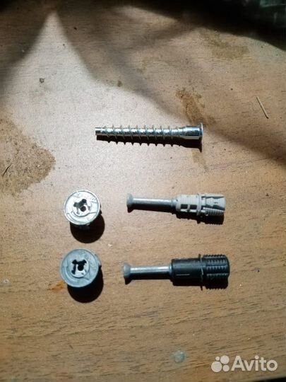 Мебельное крепление