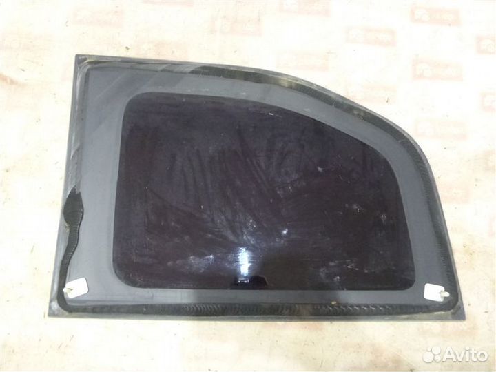 Стекло заднее правое Citroen Berlingo B9 1.6 2010