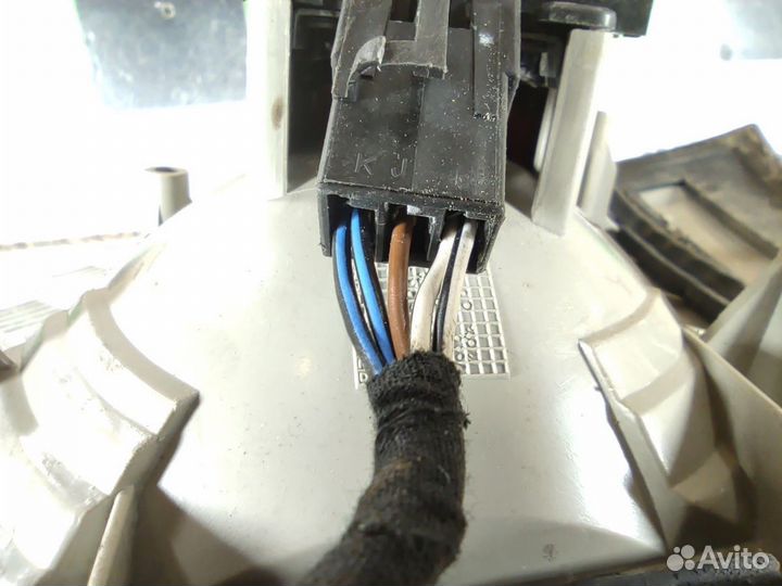 Фонарь задний внутренний левый Opel Omega B