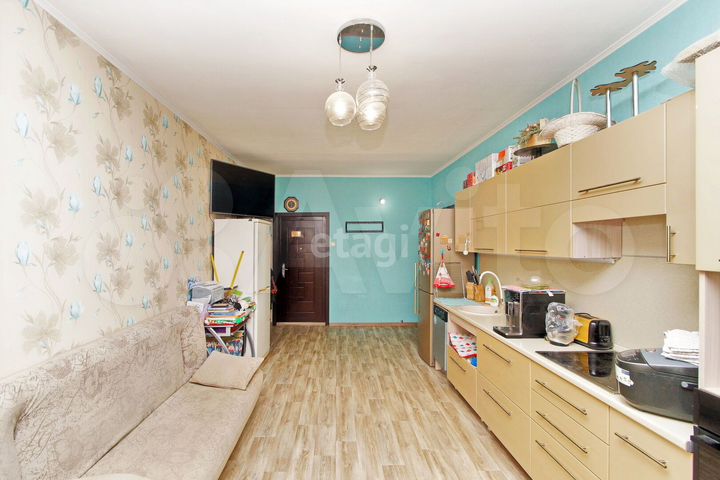 3-к. квартира, 76 м², 5/10 эт.