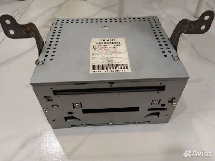 Магнитола Mitsubishi 8701А215 + передняя панель