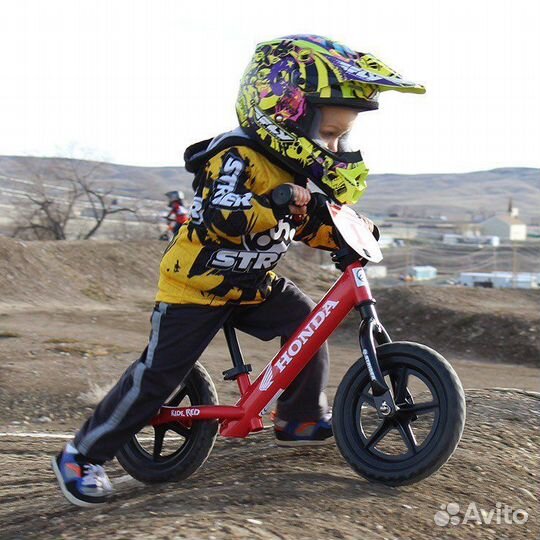 Самый лучший беговел Strider 12 Sport Custom Honda