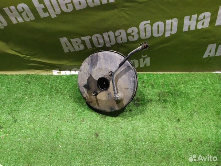 Вакуумный усилитель тормозов Renault Sandero