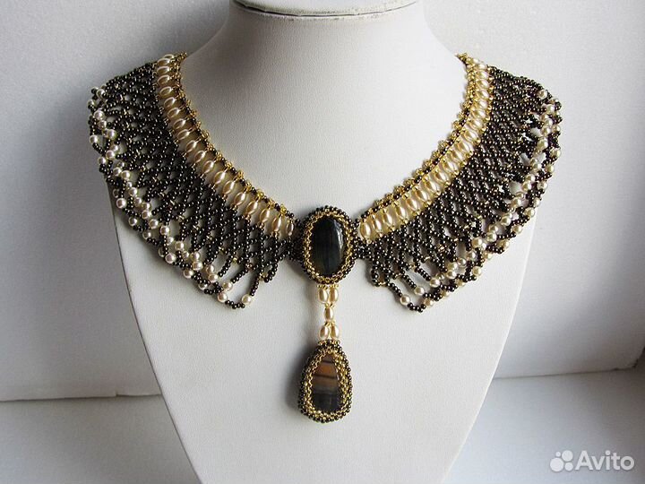 Колье ручной работы в ассортименте