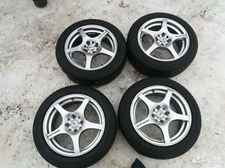 Колёса в сборе r15 на Ваз