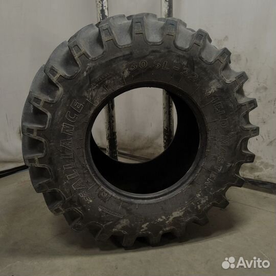 30.5L-32 Alliance 349 16PR TL