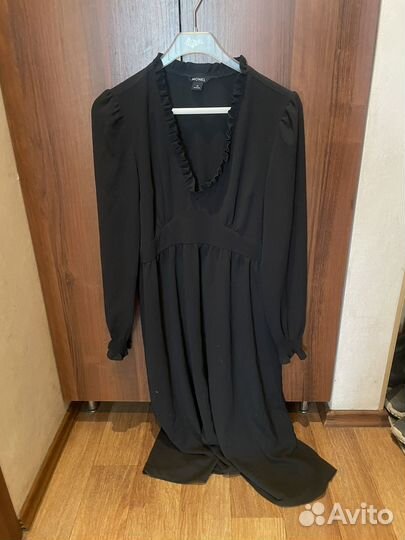 Платье monki l