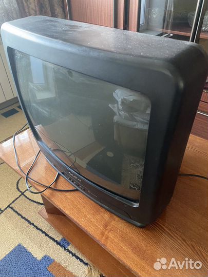 Продам телевизор