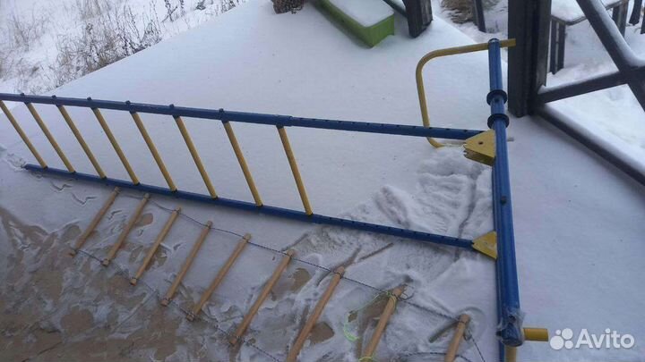 Детский спортивный комплекс с боксерской грушей