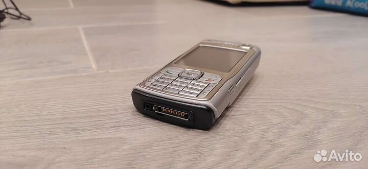Телефон Nokia N70