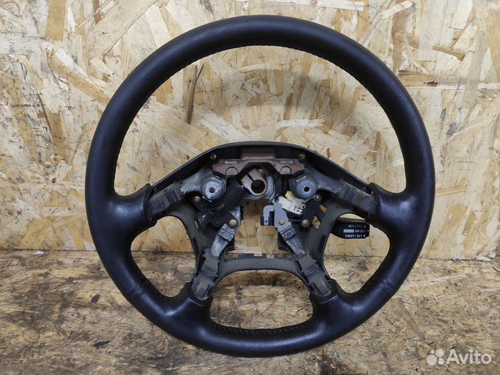 Руль Mitsubishi Outlander 1