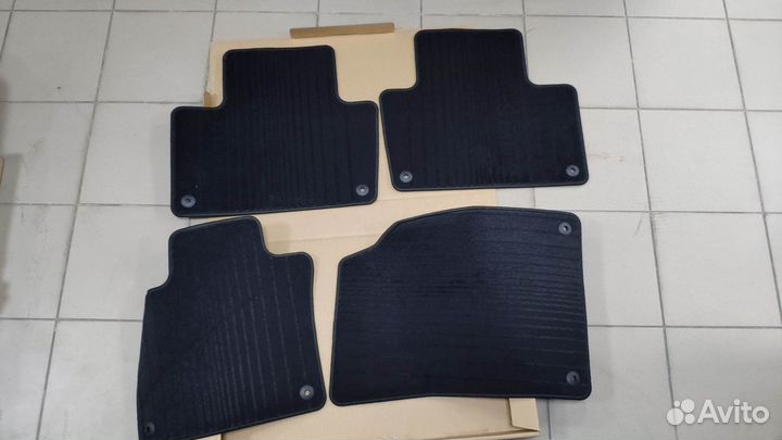 39826905 Коврики салона текстиль Volvo XC90 2016