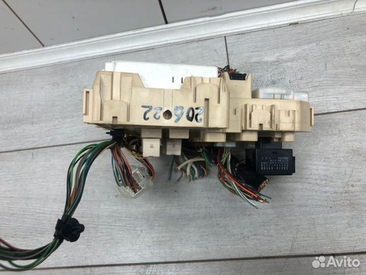 Блок предохранителей Suzuki Sx4 хэтчбек D19AA 2006