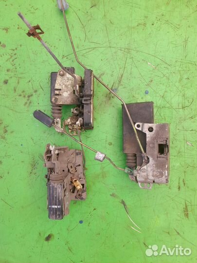 Замки Renault Logan