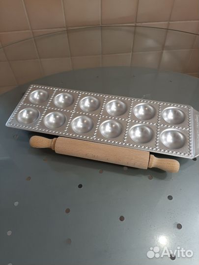 Форма для приготовления равиоли пельменей