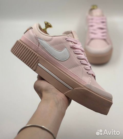 Достигайте целей с Nike Legacy