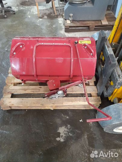 Щётка на снегоуборщик. С. 65