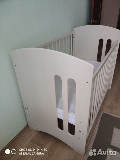 Детская кроватка с матрасом 60*120