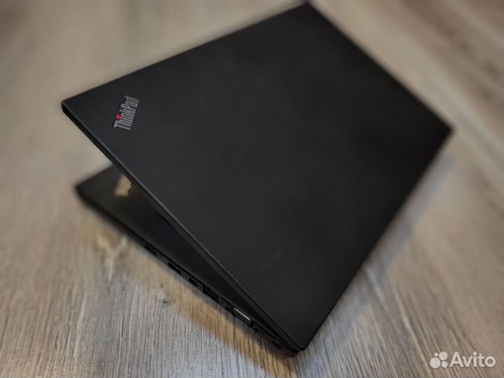 Lenovo Thinkpad/14