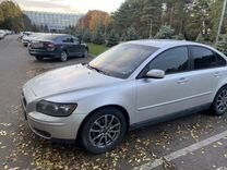 Volvo S40 1.8 MT, 2006, 280 000 км, с пробегом, цена 550 000 руб.