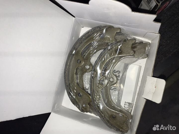 К-кт колодок стояночного тормоза Nissan