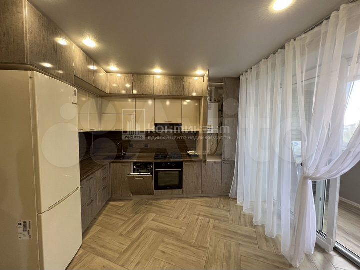 2-к. квартира, 72,9 м², 6/9 эт.