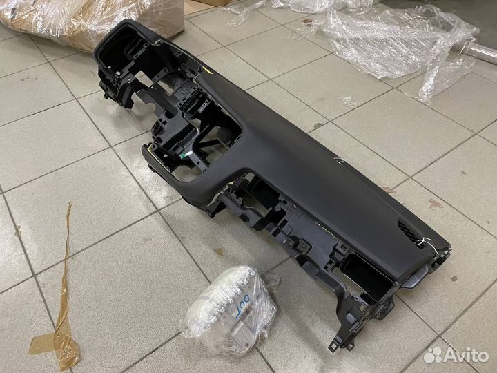 Передняя панель Mitsubishi Outlander 3 GF