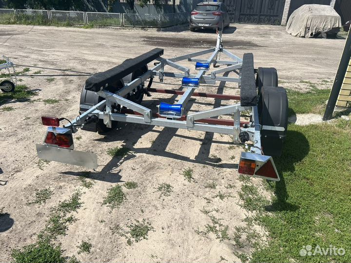 Прицеп Лодочный двуосный 6.3м Трейлер