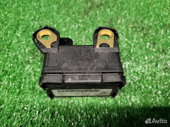 Датчик ускорения Ford Focus