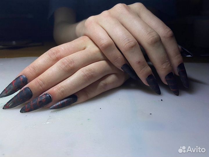 Маникюр на дому