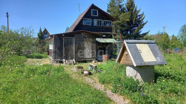 Дом 61,8 м² на участке 7,2 сот.