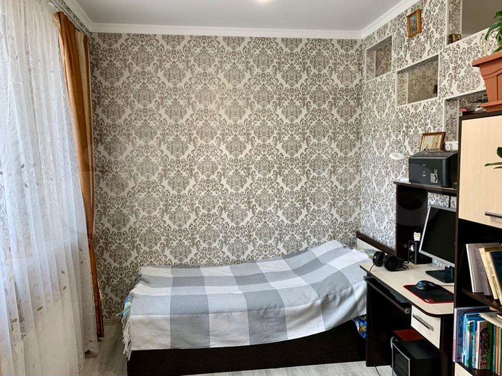 2-к. квартира, 74 м², 1/9 эт.