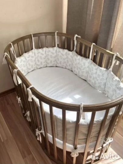 Кроватка детская