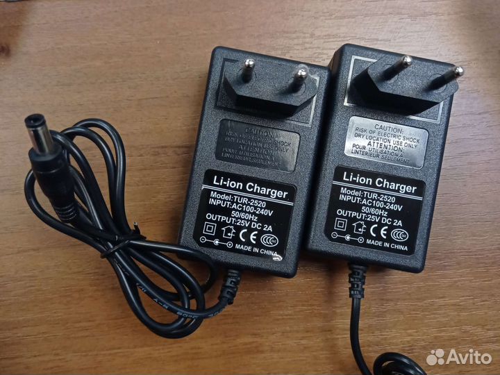 Зарядное устройство для акб 18650