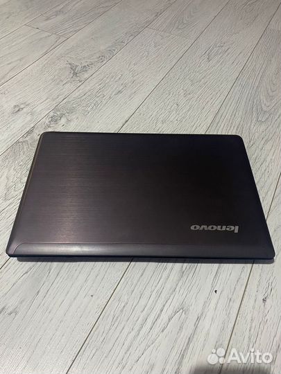 Ноутбук lenovo