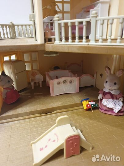 Sylvanian families домик с мебелью