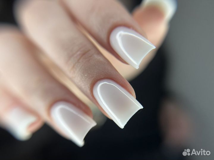 Маникюр с покрытием гель-лак