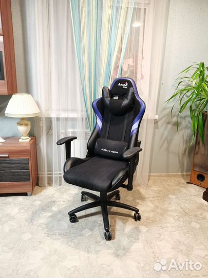 Игровое компьютерное кресло Aerocol